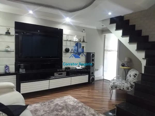 Sobrado com 2 dormitórios à venda, 270 m² por R$ 830.000,00 - Taboão - Diadema/SP