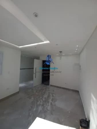 Apartamento sem condomínio com 02 quartos, Quintal, Fino acabamento, Vaga coberta à venda, 52 m² - Campestre - Santo André/SP