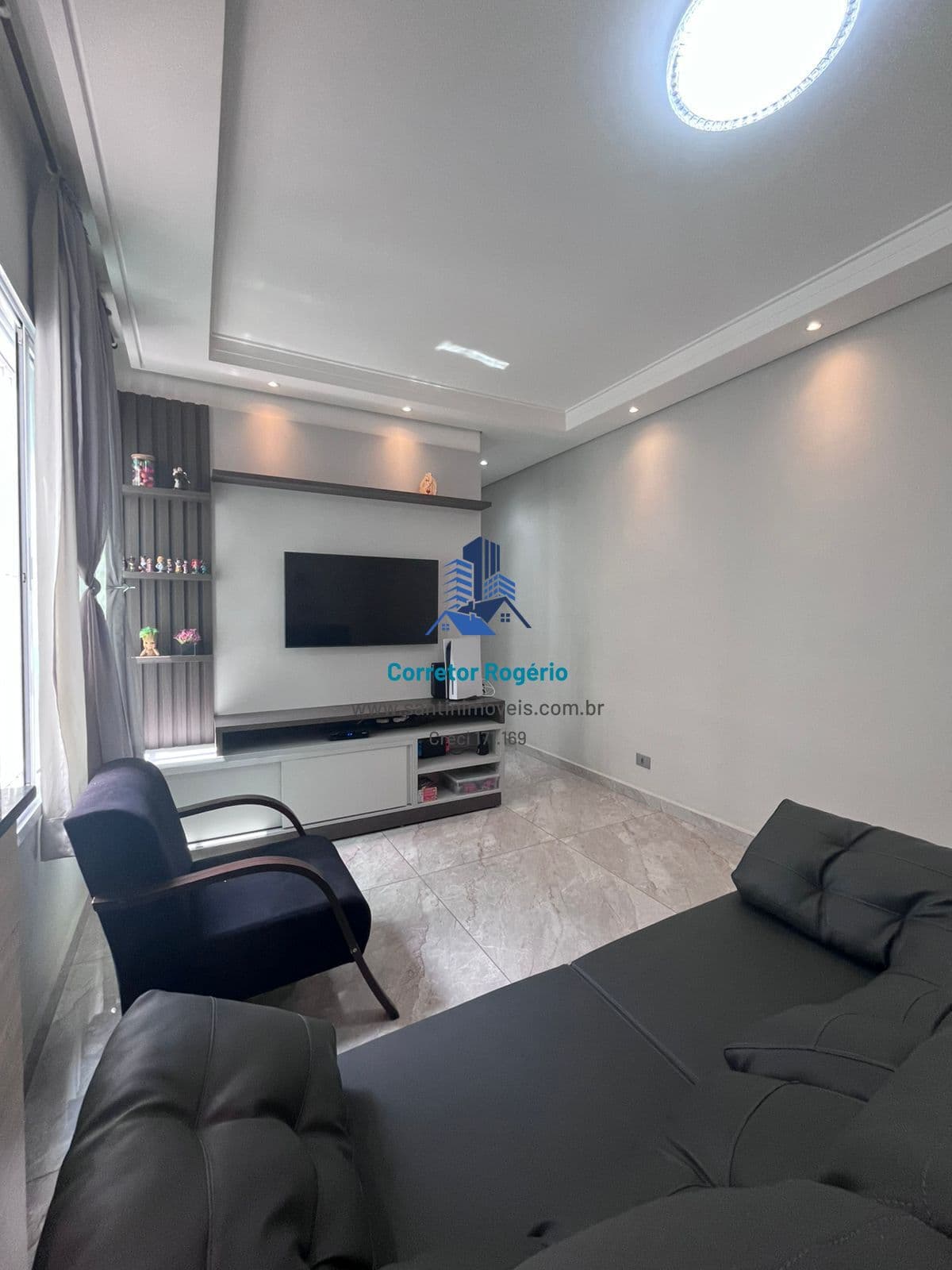 Cobertura Duplex Mobiliada com 03 quartos (01 suíte ) Área gourmet, 02 Vagas