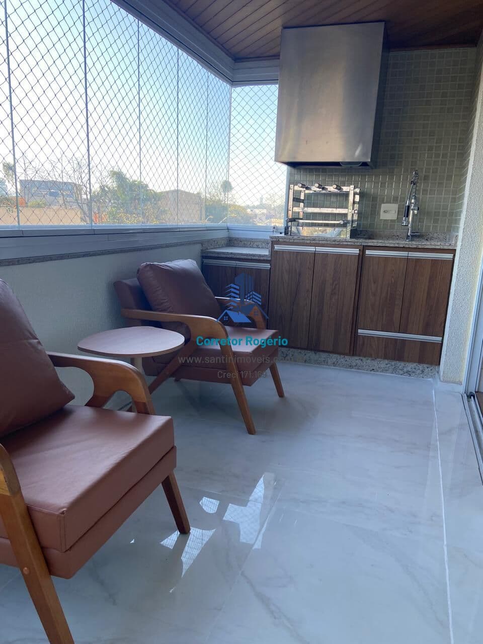 Apartamento Amplo Mobiliado e Decorado com 03 Suítes, Lazer completo , 02 Vagas !