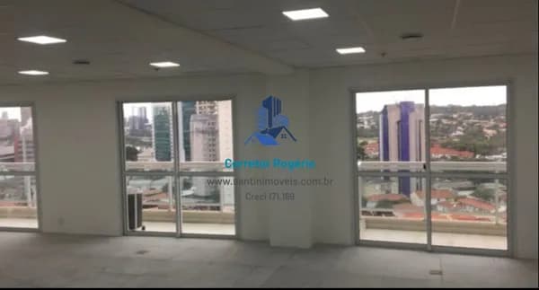 Sala Comercial de 104 m² com 02 Banheiros e 04 Vagas de Garagem à venda, por R$ 1.144.800 - Pinheiros - São Paulo/SP