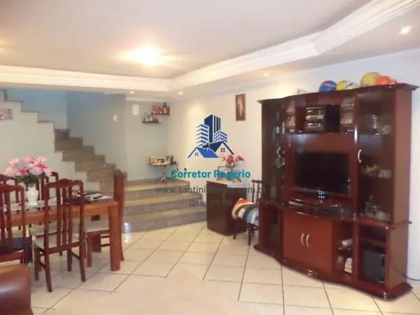 Sobrado de 286 M² com 03 Dormitórios (sendo 01 suíte ) 05 Vagas de garagem à venda, Jardim Las Vegas, Santo André.
