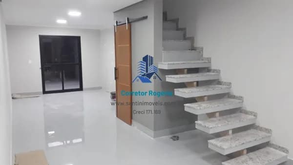 Sobrado de 100 m² com 02 Quartos (sendo 02 suítes e Sacada) à venda, por R$ 580.000 - Vila Clarice - Santo André/SP