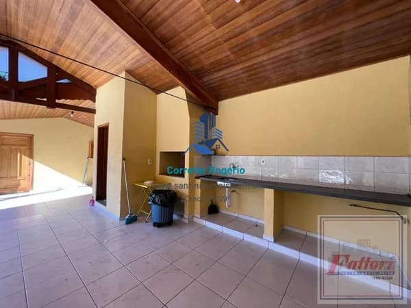 Ampla Chácara com 2 quartos, Churrasqueira, Piscina , Spa, 03 vagas à venda, 2800 m² - Recanto das Estrelas - Itatiba/SP