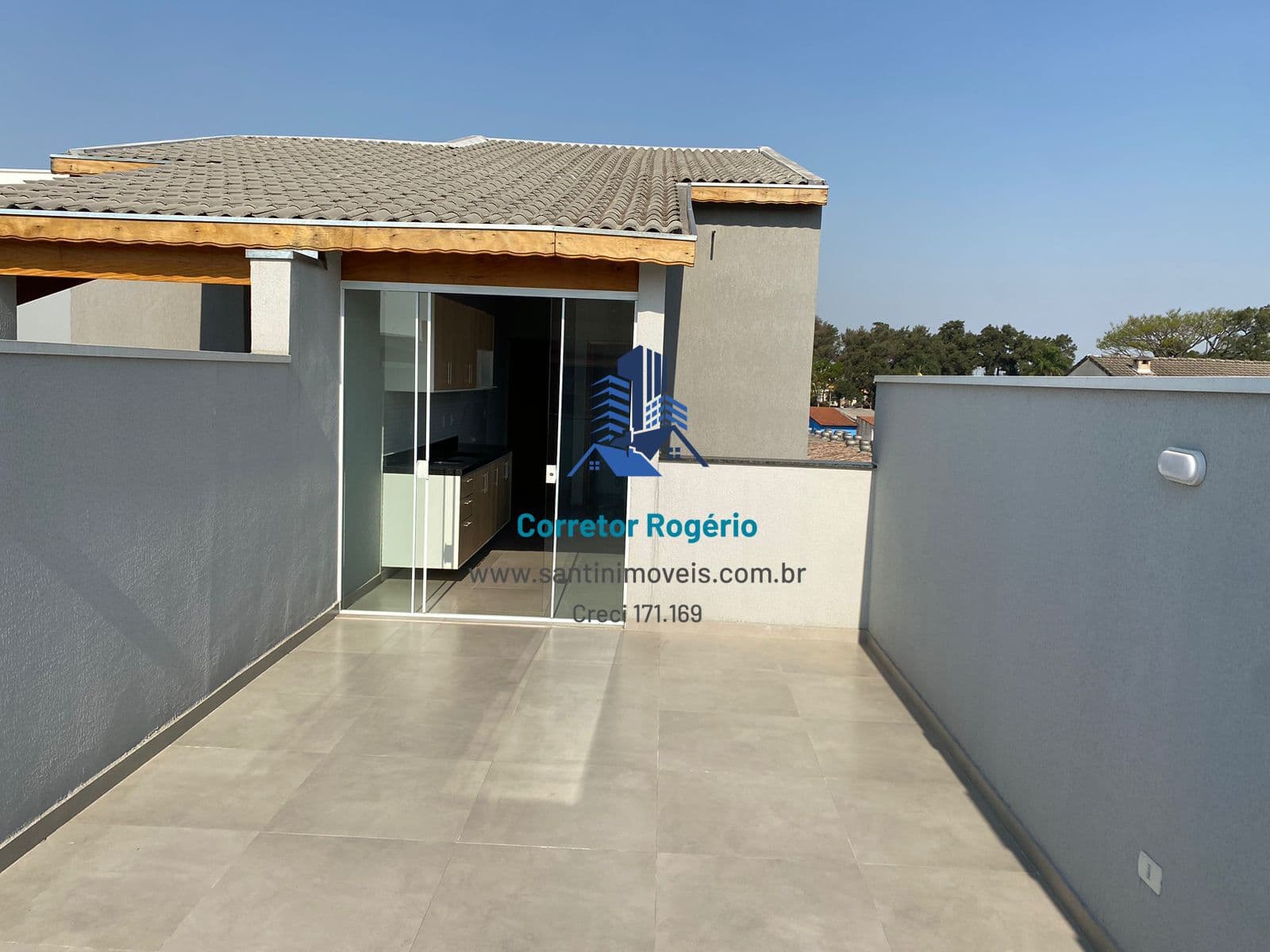 Cobertura com Elevador , 02 quartos (01 suíte ) Fino acabamento, Vaga coberta à venda, 100 m² por R$ 450.000 - Vila Camilópolis - Santo André/SP