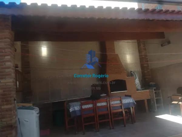Sobrado com 3 dormitórios (01 suíte)Espaço gourmet,02 Vagas cobertas à venda, 150 m² por R$ 460.000 - Jardim Varan - Suzano/SP