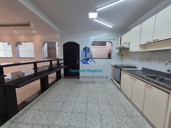 Sobrado + edícula com 03 quartos (01 suíte) Área gourmet, 05 vagas Por : R$ 799Mil à venda em Santo André/SP