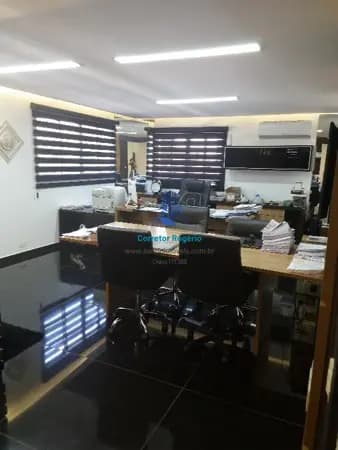 Prédio comercial com 20 salas,05 salões amplos, para venda e locação, Vila Curuçá, Santo André.