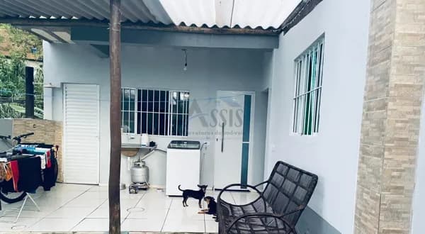 Venda: Casa com 2 Dormitórios – CA0081
