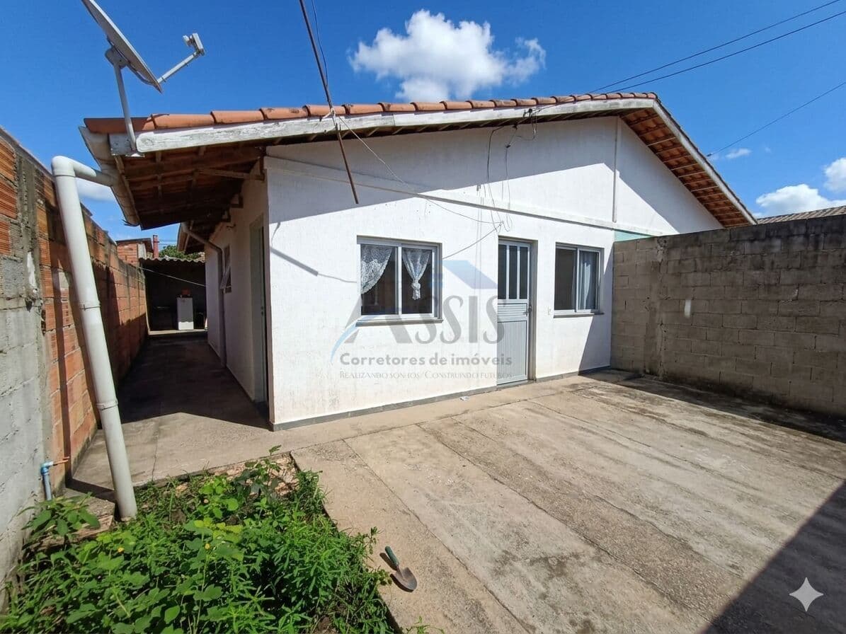 Venda: Casa Com 2 Dormitórios – CA0103