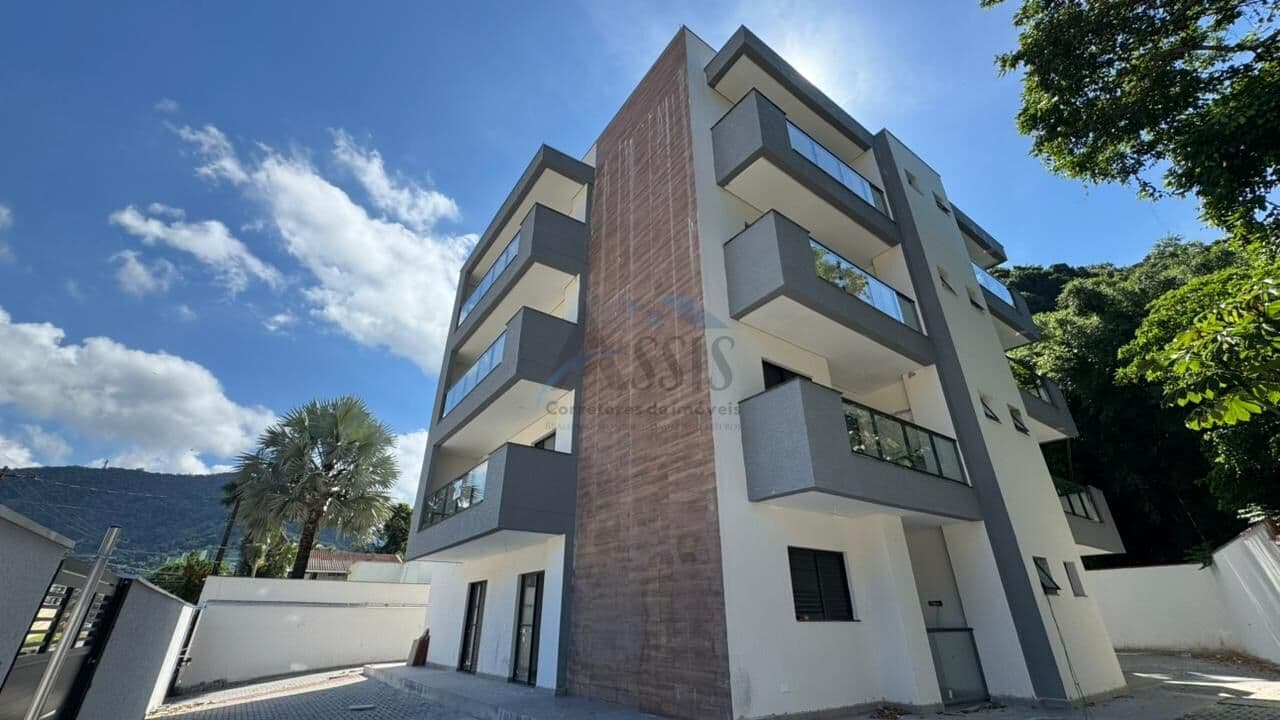 Venda: Apartamento Com 2 Dormitórios - AP0037