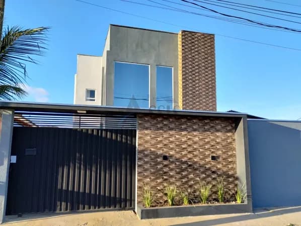 Venda: Sobrado com 3 Dormitórios - CA0127