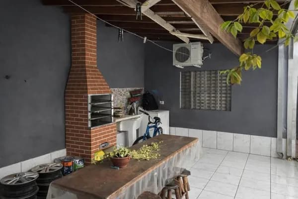 Venda: Casa com 2 Dormitórios – CA0034