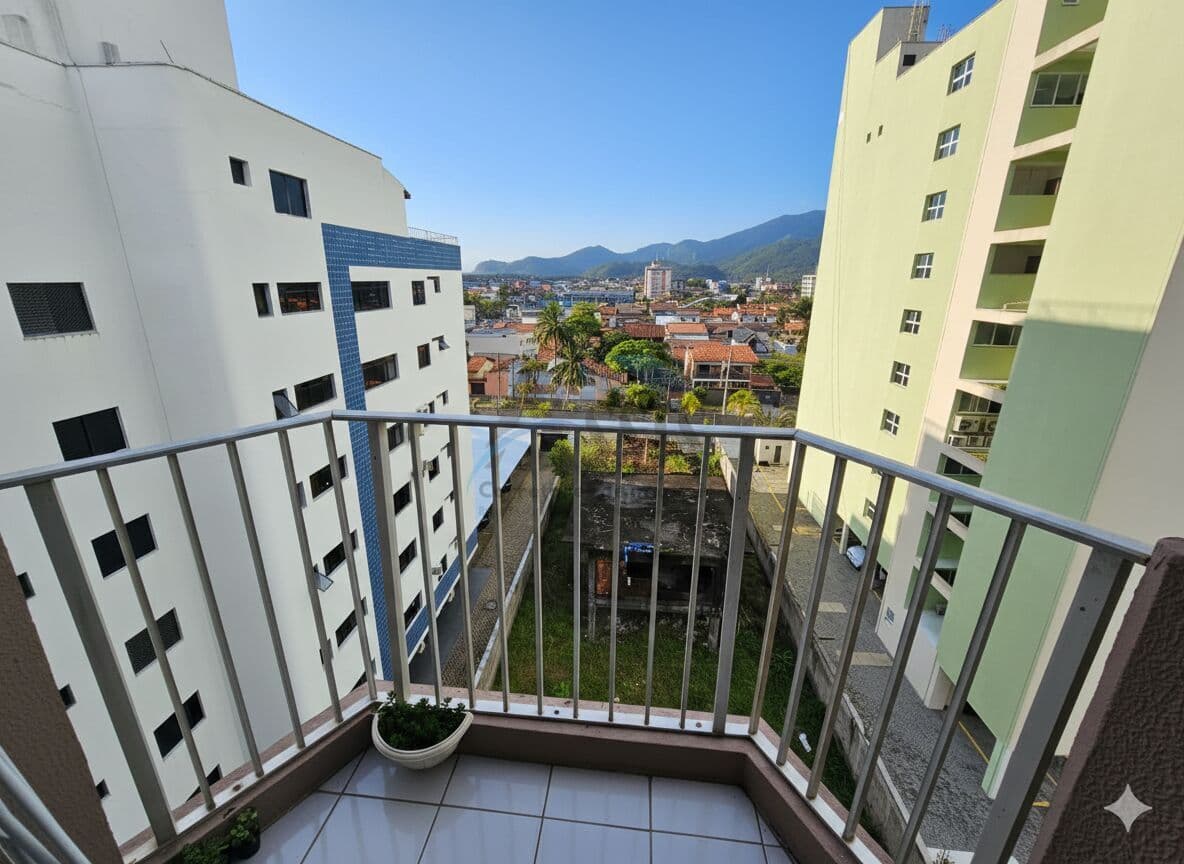 Venda: Apartamento com 2 Dormitórios - AP0028