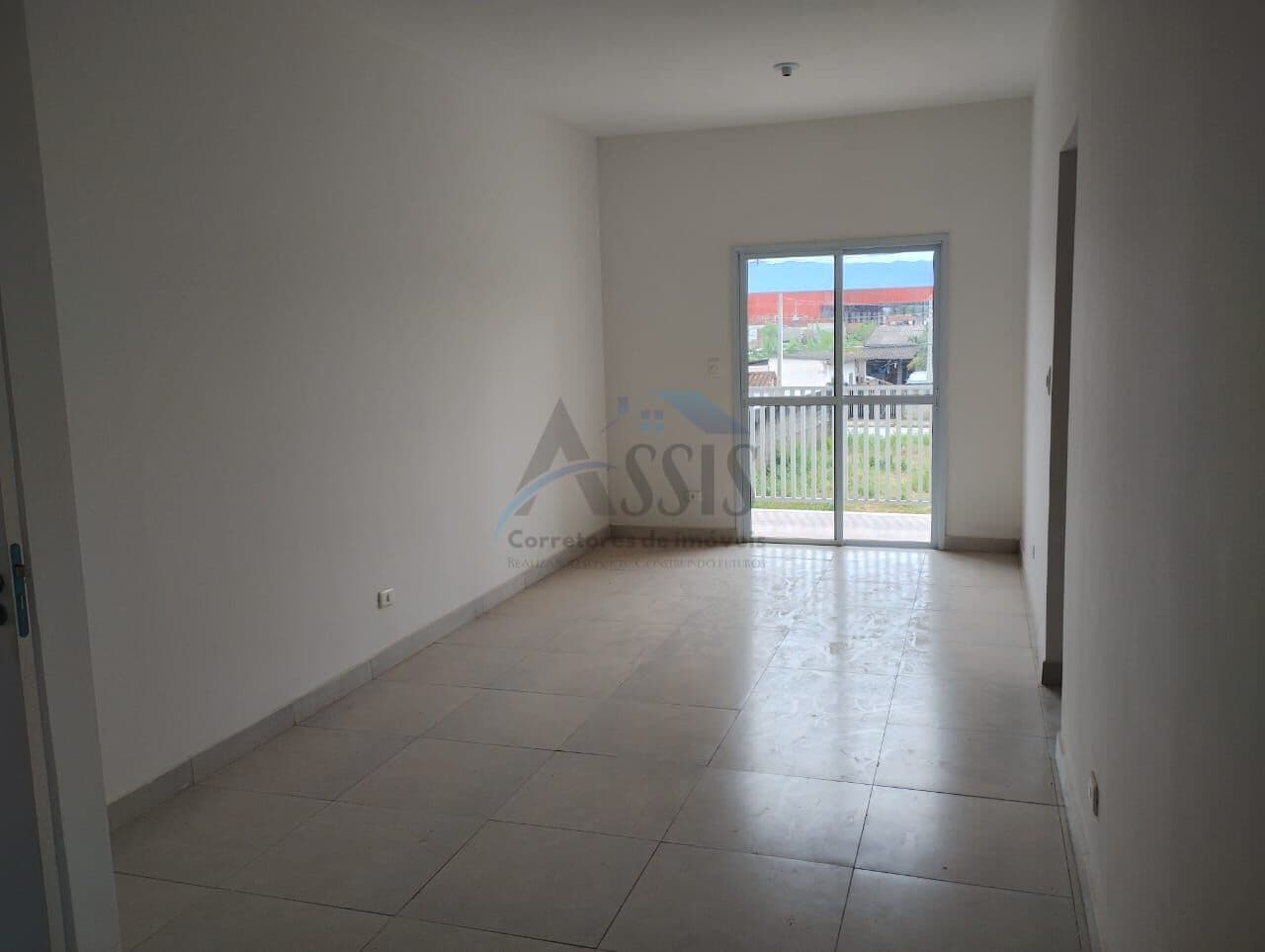 Venda: Apartamento com 2 Dormitórios - AP0027