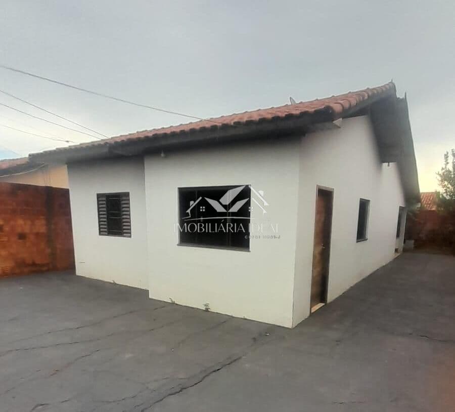 Casa a Venda Bairro Canaã III, Dourados/MS