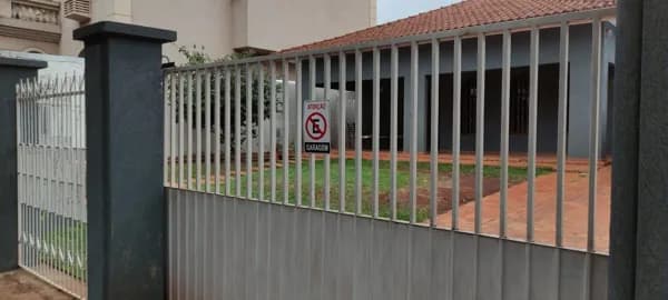 Casa a Venda no Centro