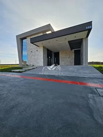 Casa com 3 dormitórios à venda, 115 m² por R$ 780.000 - Vivere do Lago - Dourados/MS