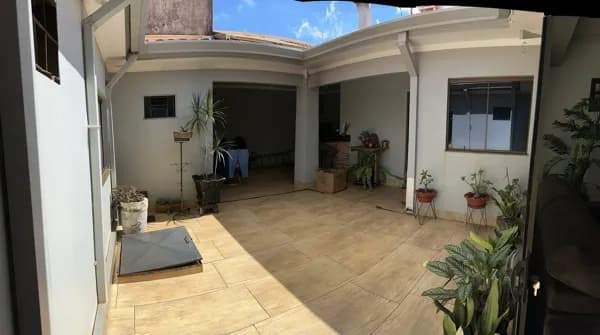 Casa a Venda Jd.Jetiquibas