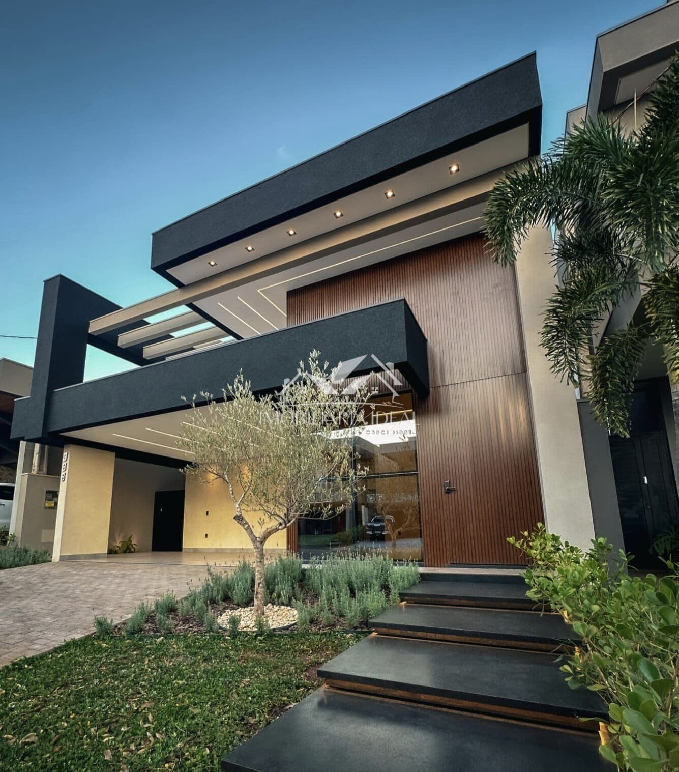 Casa com 3 dormitórios à venda, 190 m² por R$ 2.200.000,00 - Porto Madero - Dourados/MS