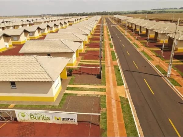 Casa com 2 dormitórios à venda por R$ 211.000,00 - Vival dos Ipês - Dourados/MS