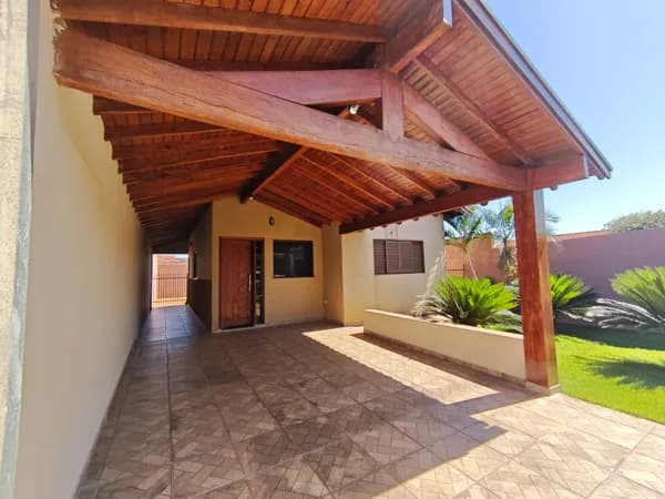 Casa em Dourados - Vila Rosa