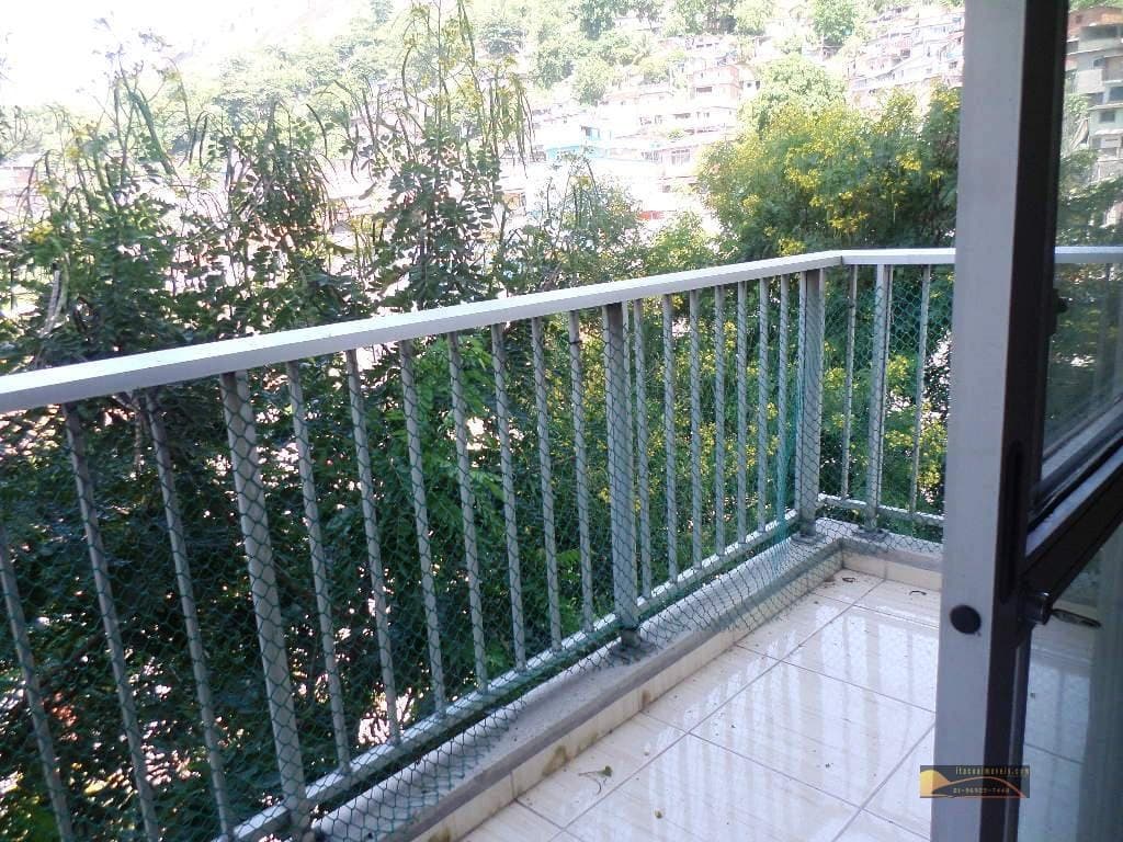 Apartamento Padrão para Venda em Santa Rosa Niterói-RJ