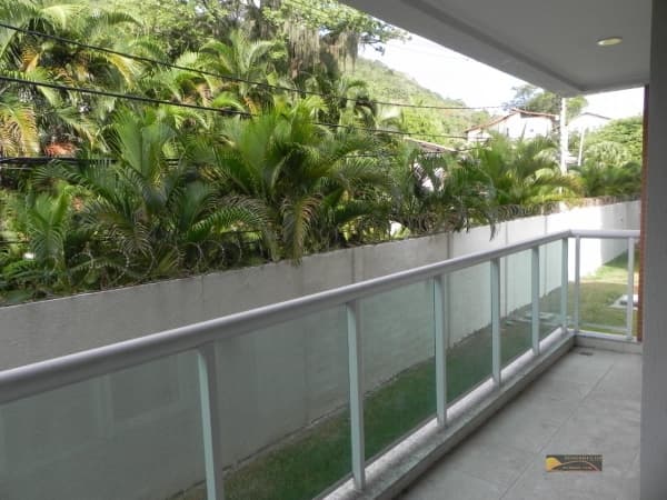 Apartamento Padrão para Venda em Itacoatiara Niterói-RJ