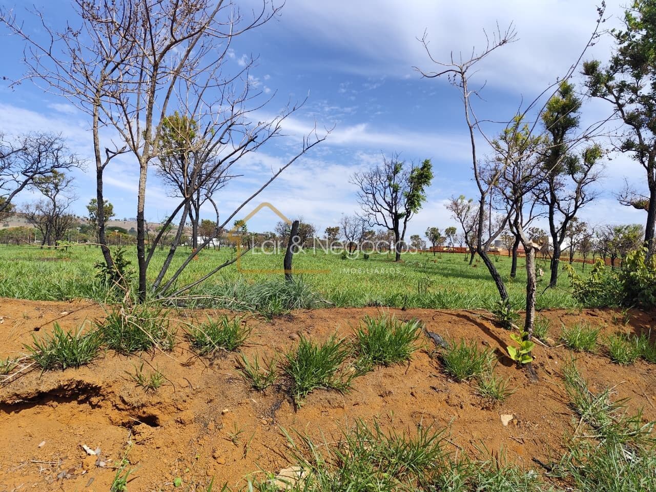Terreno Na Av das Industria proximo a Cemil