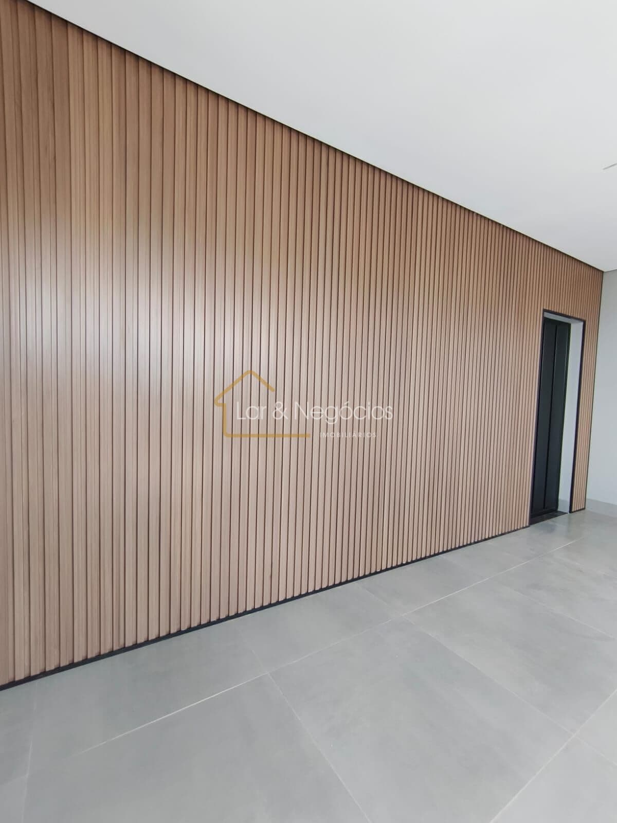 Casa Moderna com Lindo Acabamaneto
