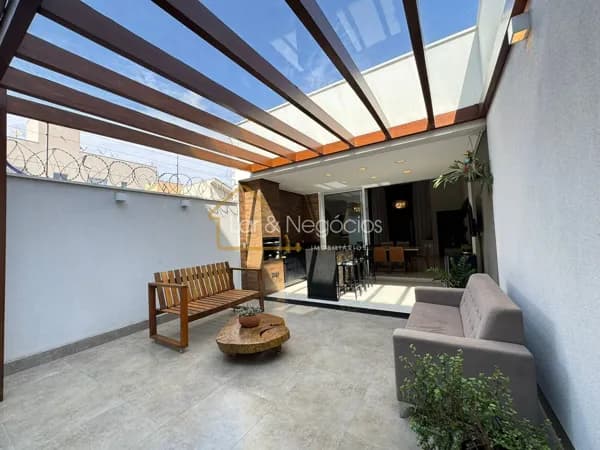 Casa à venda Bairro Eldorado em Patos de Minas