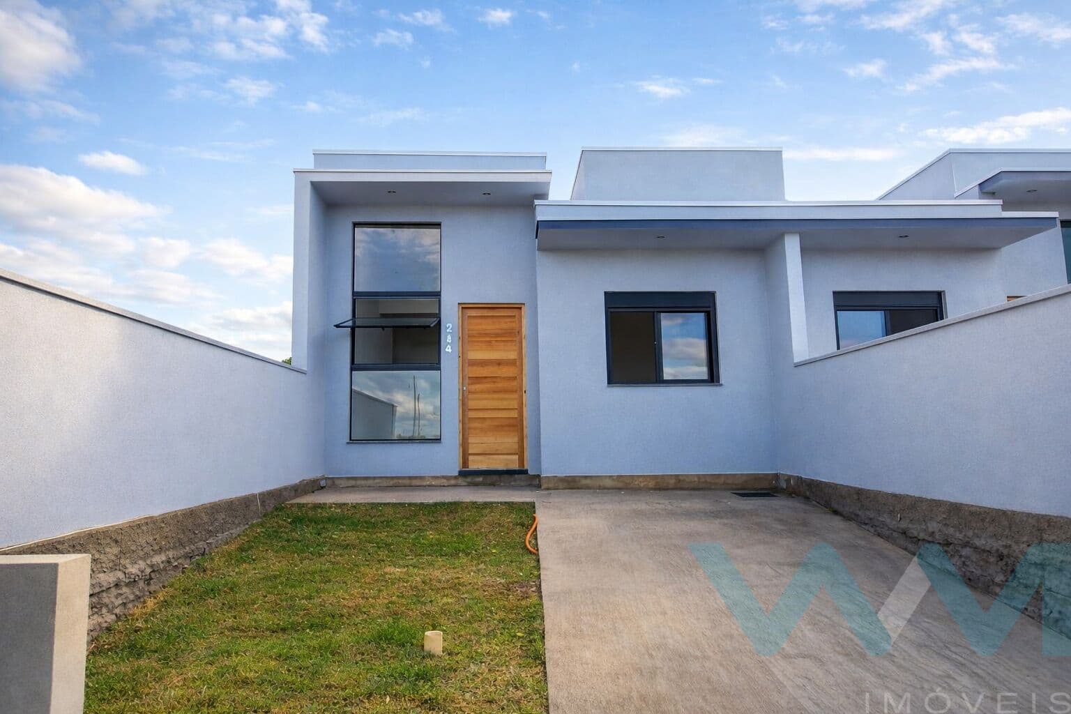 Casa geminada à venda no bairro Horizonte - Sapiranga/RS