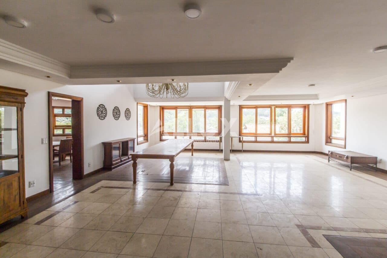 Casa à venda por R$ 2.650.000,00 no Condomínio Residencial 11 – Alphaville, Santana de Parnaíba SP