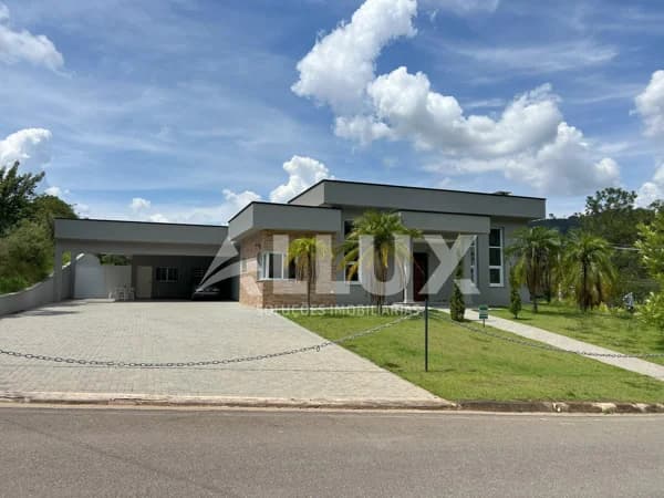 Casa à venda por R$ 5.500.000,00 em Alphaville, Santana de Parnaíba SP
