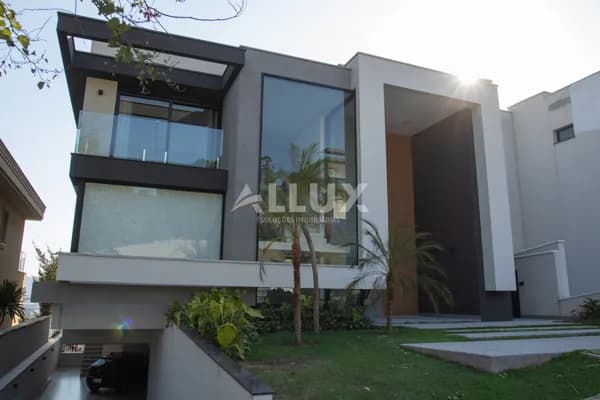 Casa à Venda por R$ 11.900.000,00 no Condomínio Tamboré 10 – Santana de Parnaíba SP