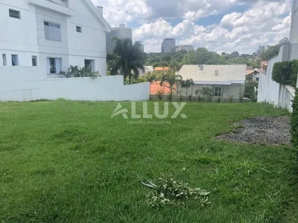 Terreno à venda por R$ 3.750.000 no Residencial Alphaville 2 – Barueri, Alphaville SP