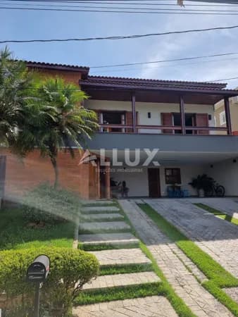 Casa à venda por R$ 2.700.000,00 em Alphaville, Santana de Parnaíba, SP