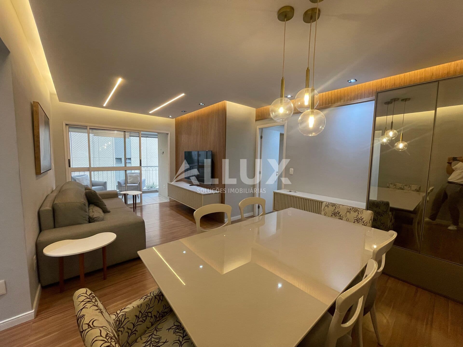 Apartamento MOBILIADO para locação por R$ 10.000,00 - Edifício Monte Carlo - Alphaville Industrial - Barueri/SP