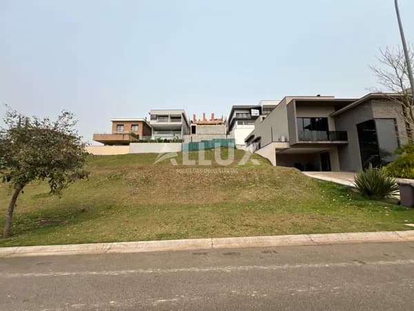 Casa à venda por R$ 1.372.000,00 em Alphaville, Santana de Parnaíba SP