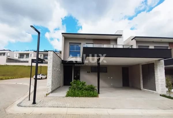 Casa à venda no Condomínio Singular – Tamboré, Santana de Parnaíba SP
