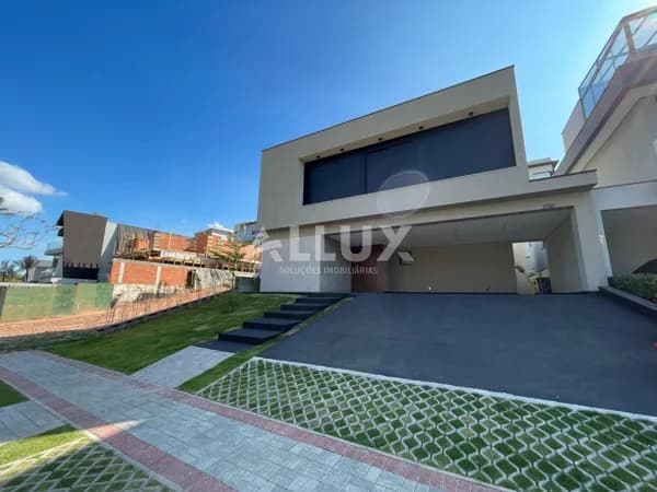Casa à venda por R$ 3.850.000,00 no Condomínio Ithayê – Santana de Parnaíba, Tamboré SP