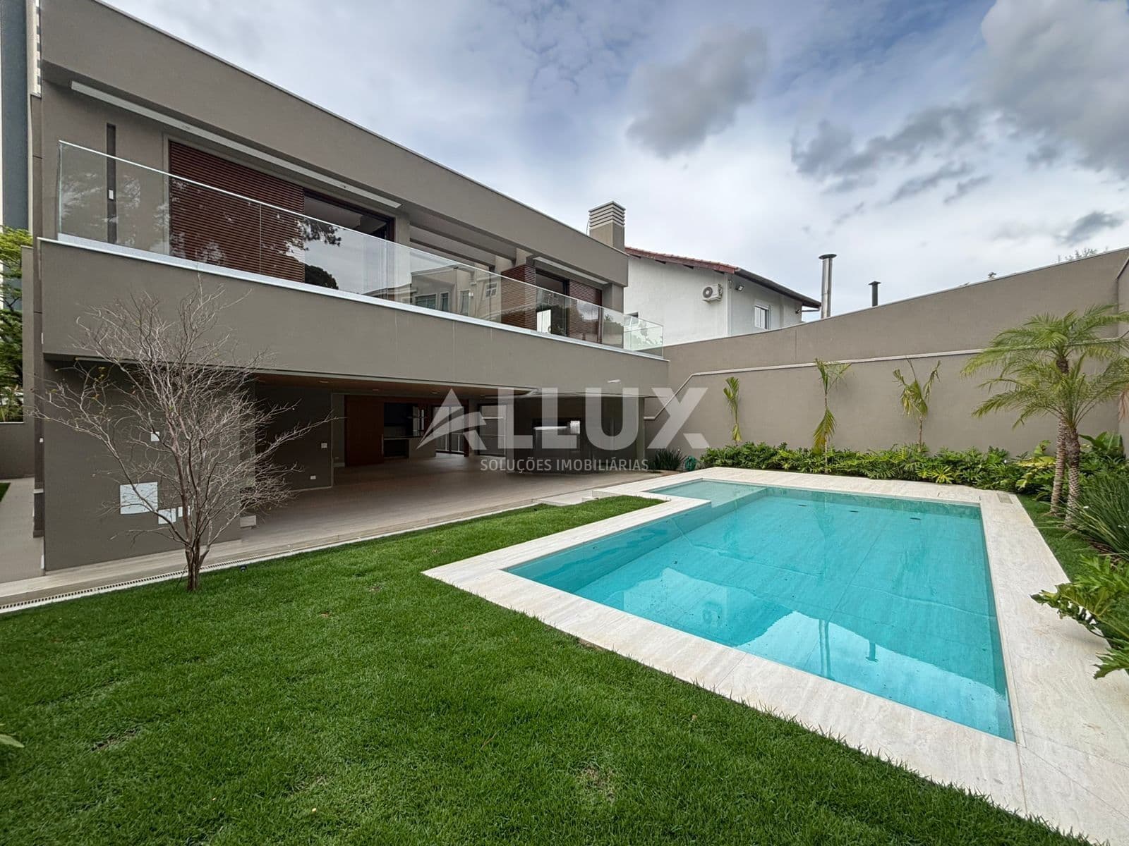 Casa à venda por R$ 17.000.000,00 no Condomínio Residencial Alphaville 01 – Alphaville, Barueri SP