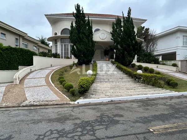 Casa para locação por R$ 60.000 + despesas em Alphaville, Santana de Parnaíba SP