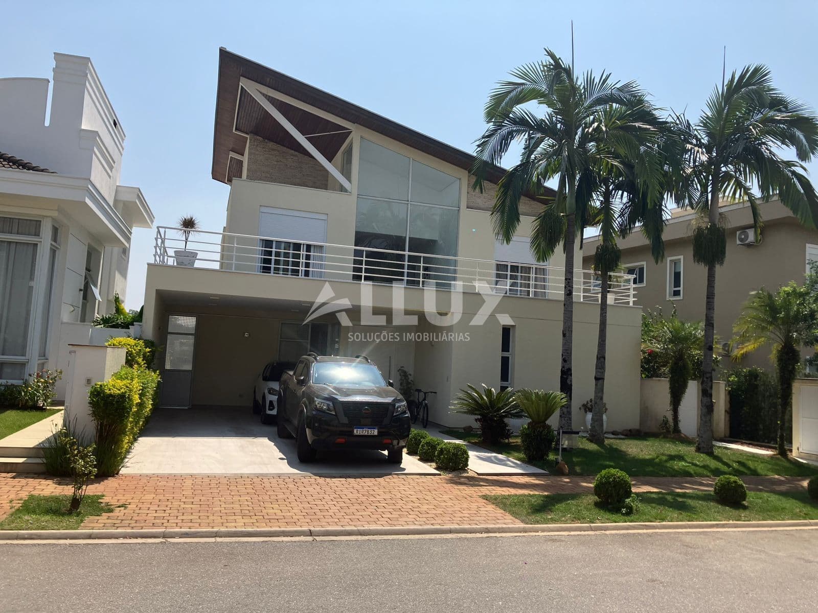 Casa à venda por R$ 4.500.000,00 em Alphaville, Santana de Parnaíba SP