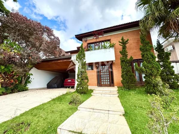Casa à venda R$ 2.300.000 | Alphaville 5 | Santana de Parnaíba - SP