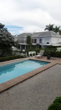 Casa à venda por R$5.100.000,00 no residencial Genenis 1, Alphaville Santana de Parnaíba SP