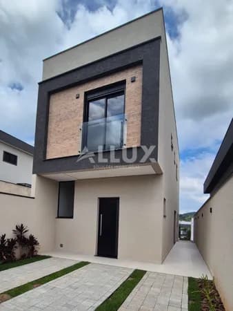 Casa à venda por R$ 1.400.000,00 no Vilas do Jaguari, Santana de Parnaíba/SP