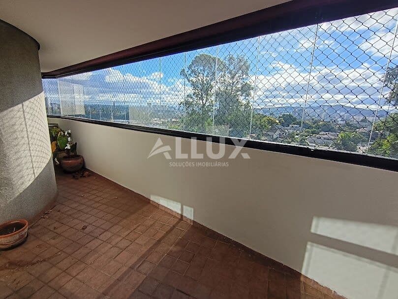 Apartamento à venda por R$ 1.700.000,00 no Condomínio Edifício Europa – Alphaville, Barueri SP