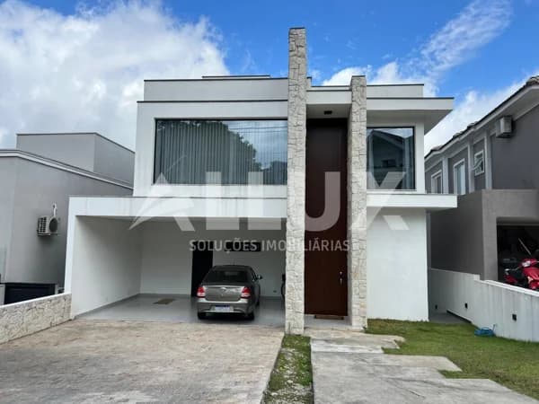 Casa à venda por R$ 2.750.000,00 em Alphaville, Santana de Parnaíba SP