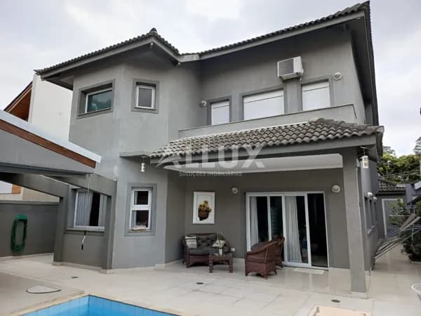 Casa à venda por R$3.800.000,00 no residencial 06 em Alphaville, Santana de Parnaíba, SP